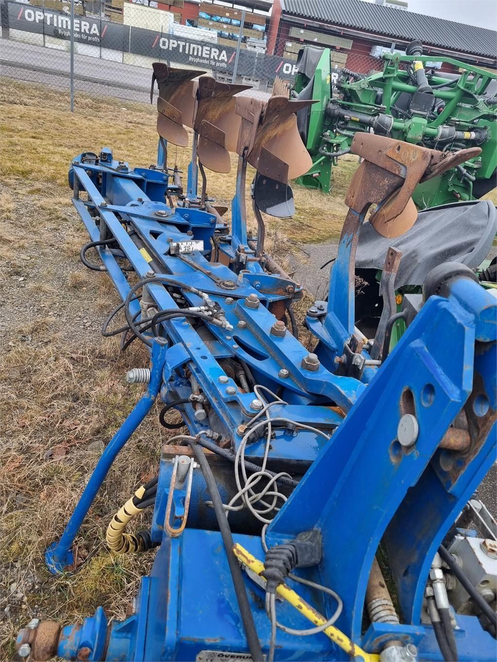 Överum DX 490 H Reversible ploughs
