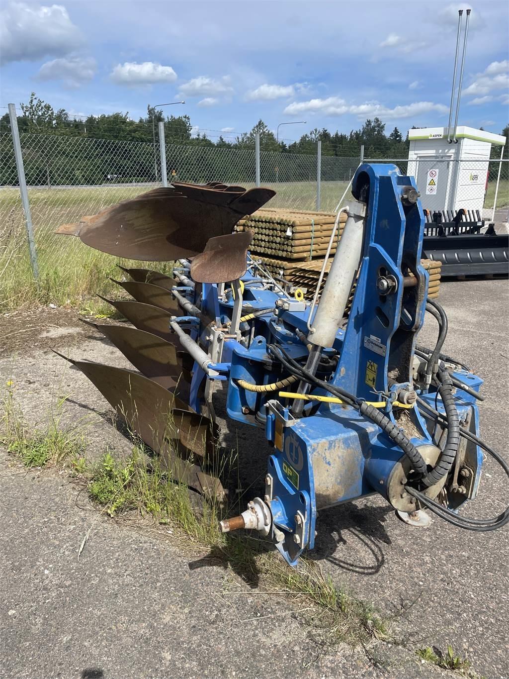 Överum EX 5975 H-X Reversible ploughs