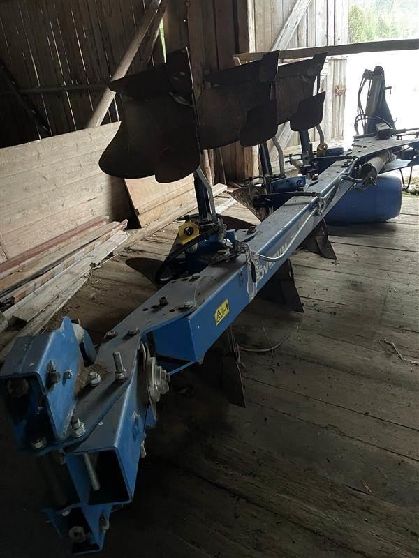 Överum FX 31075 H Reversible ploughs