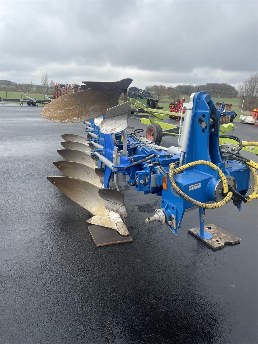 Överum VFCX 5975 Reversible ploughs