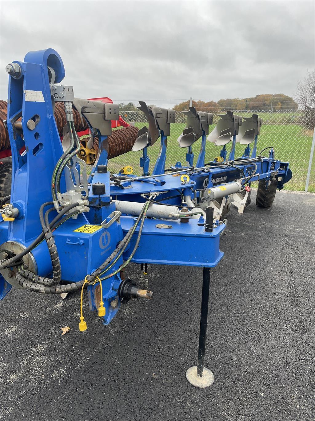 Överum VFEX 5975 H-XL-KFJ Reversible ploughs