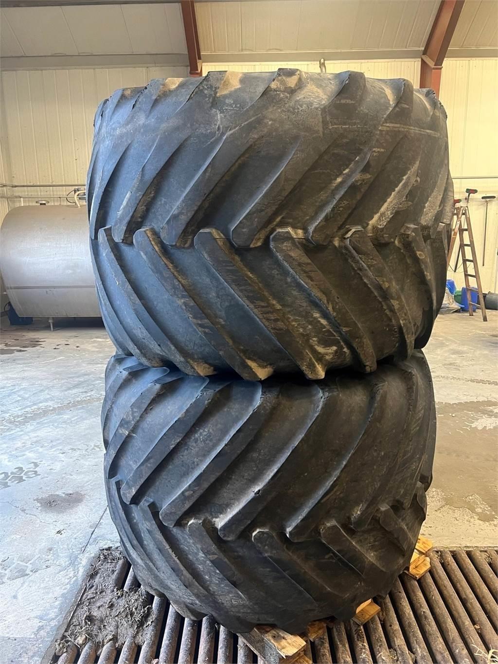 Terra HJUL GOO YEAR 66X43,00-25 Tyres, wheels and rims