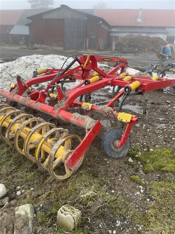 Väderstad CS 300 Harvar