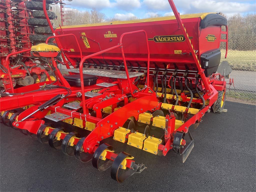 Väderstad RAPID 400 C Såmaskiner