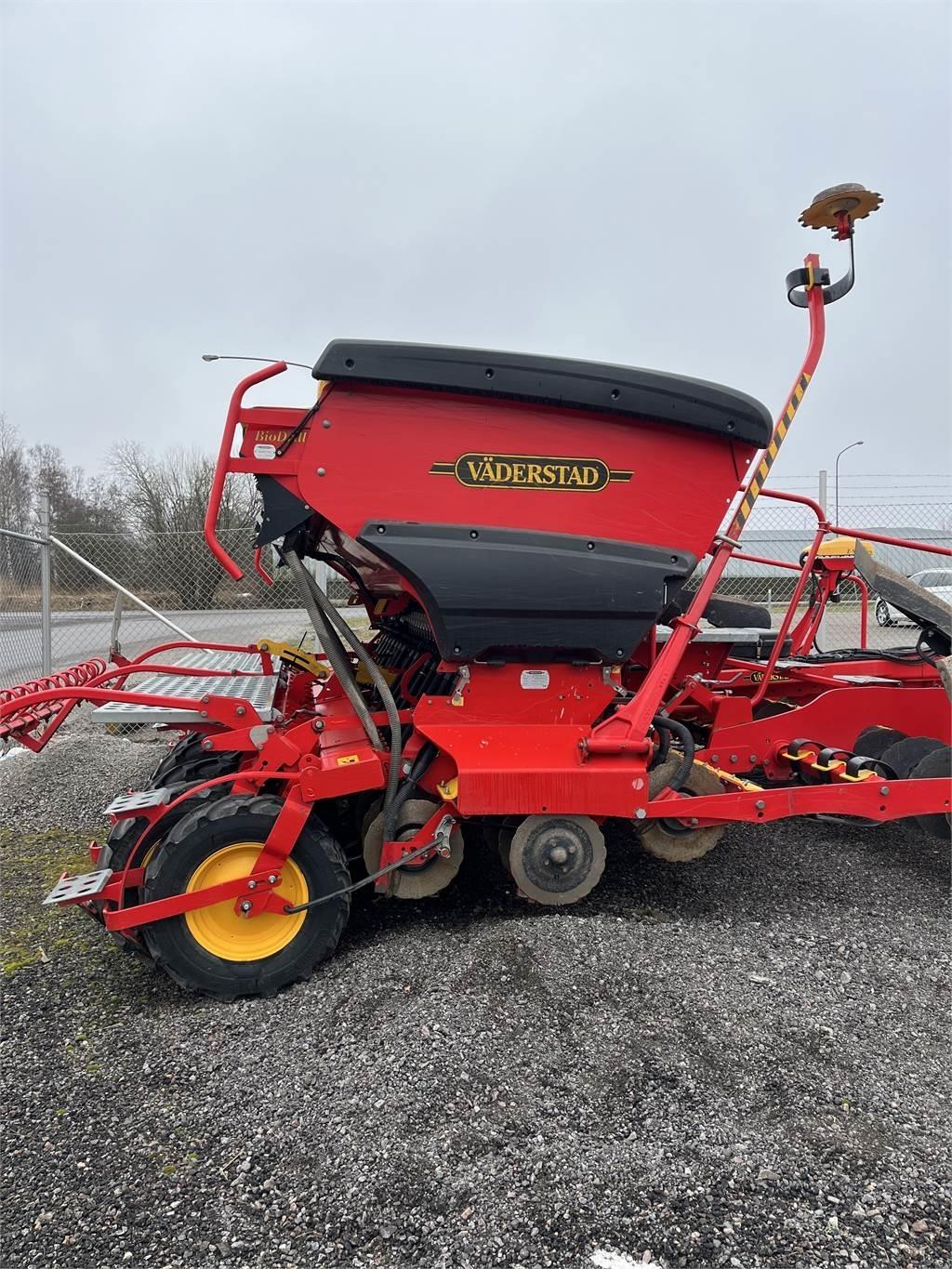 Väderstad RAPID 400 C Såmaskiner