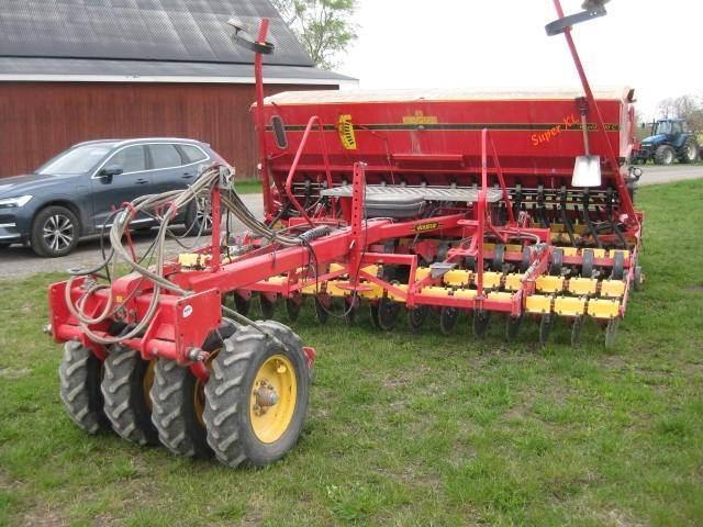 Väderstad RAPID 400 C Drills
