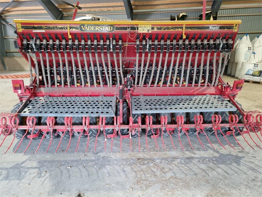 Väderstad RAPID 400 C Såmaskiner