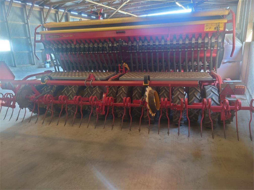 Väderstad RAPID 400 C Såmaskiner