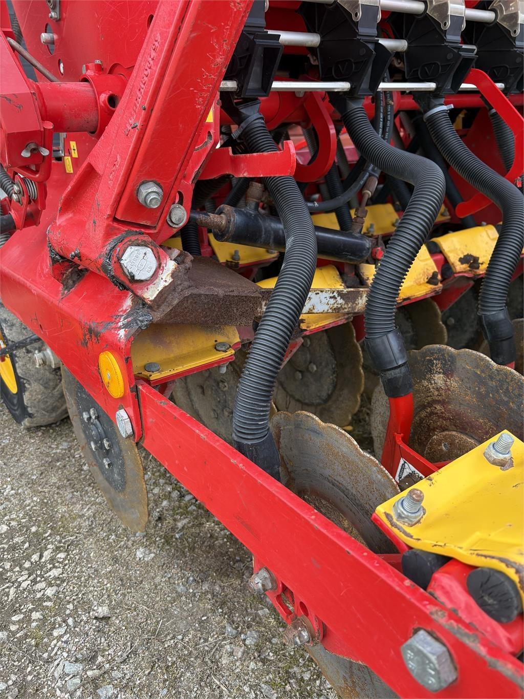 Väderstad RAPID 400 C Såmaskiner