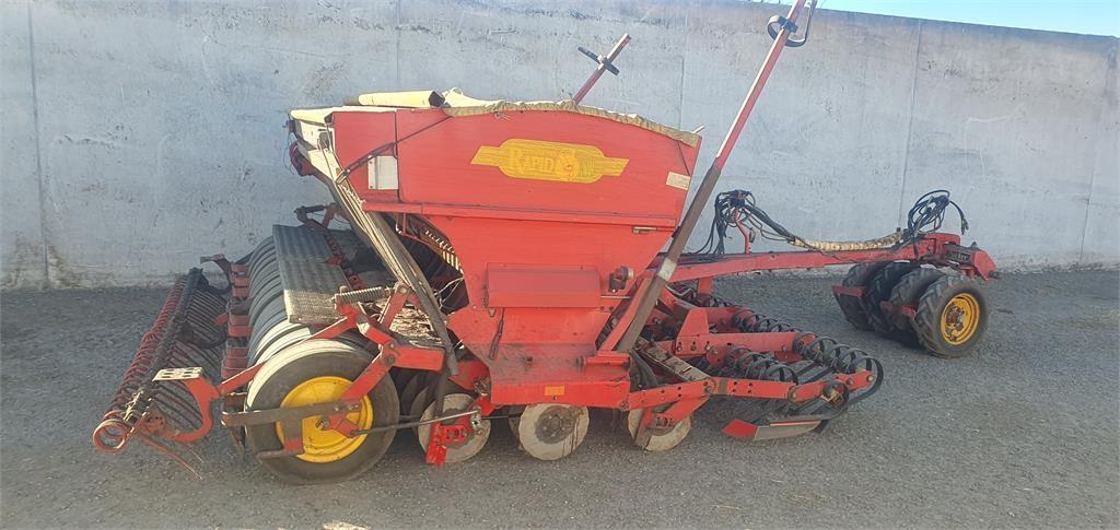 Väderstad RAPID 400 C Såmaskiner