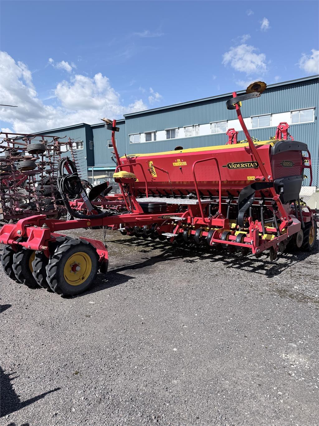 Väderstad RAPID 400 C Drills