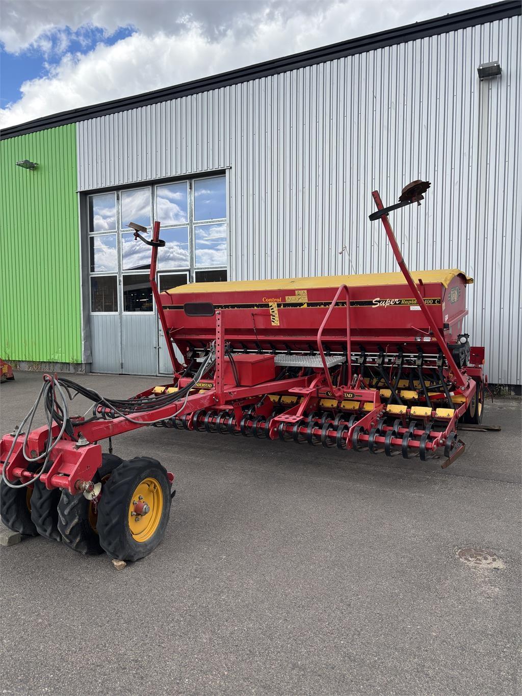 Väderstad RAPID 400 C Såmaskiner