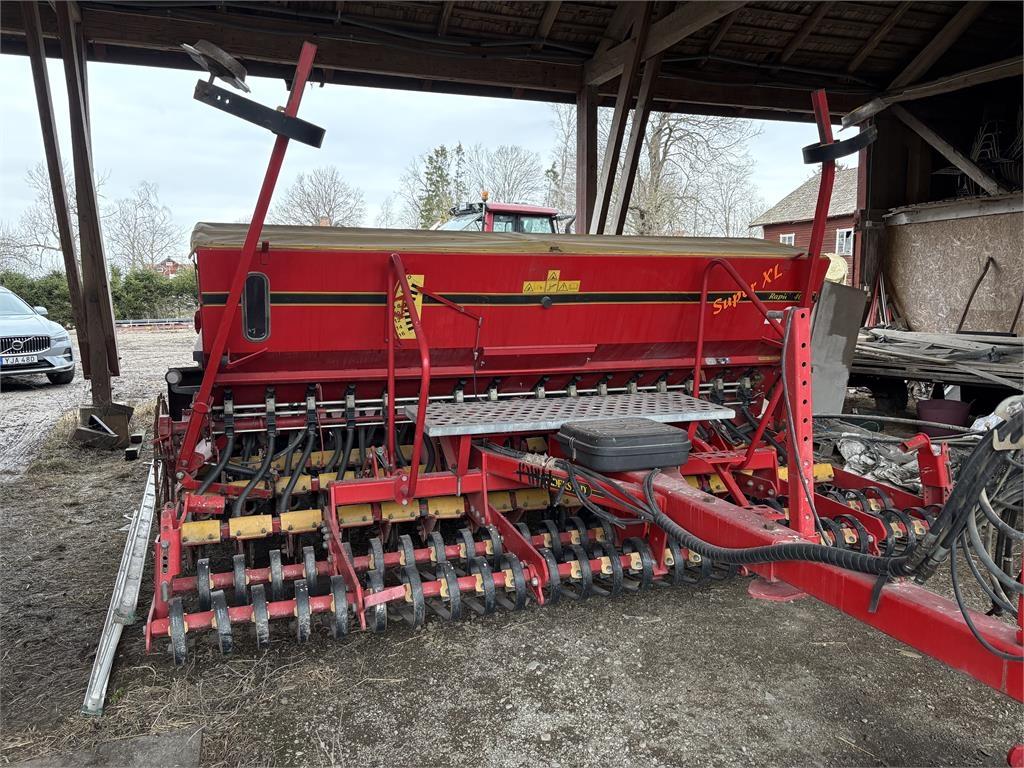 Väderstad RAPID 400 CSUPER XL Drills