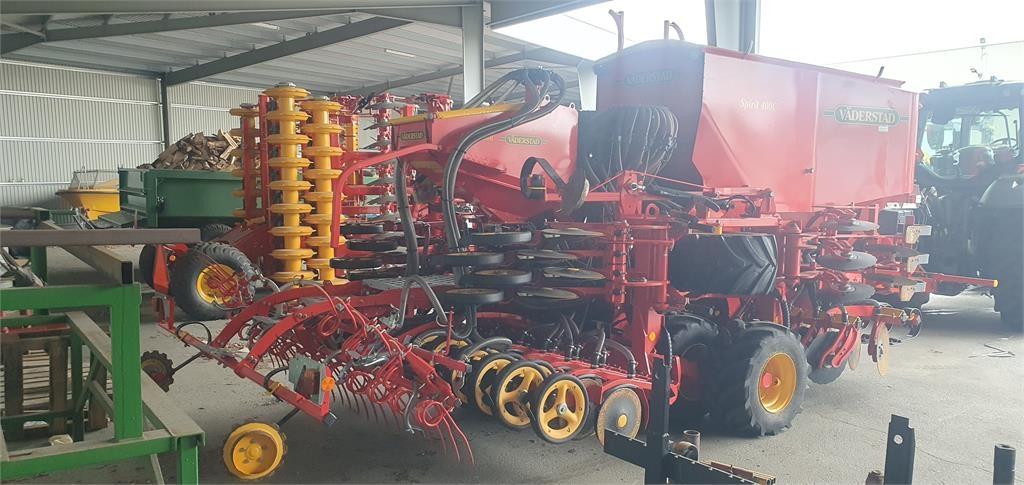 Väderstad SPIRIT 400 C Såmaskiner