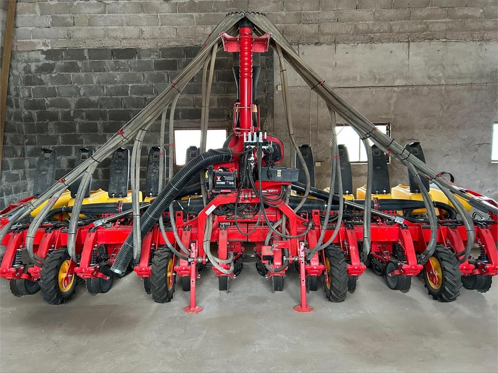 Väderstad TEMPO V 12 Såmaskiner