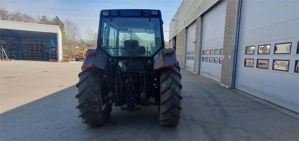 Valtra 6200 Tractors