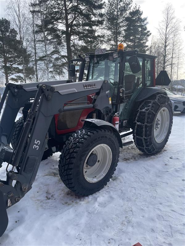 Valtra 75 L+SKOPA Tractors