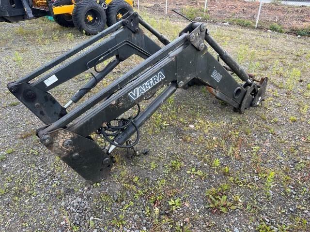 Valtra 960 FRONTLASTARE Frontlastare och grävare