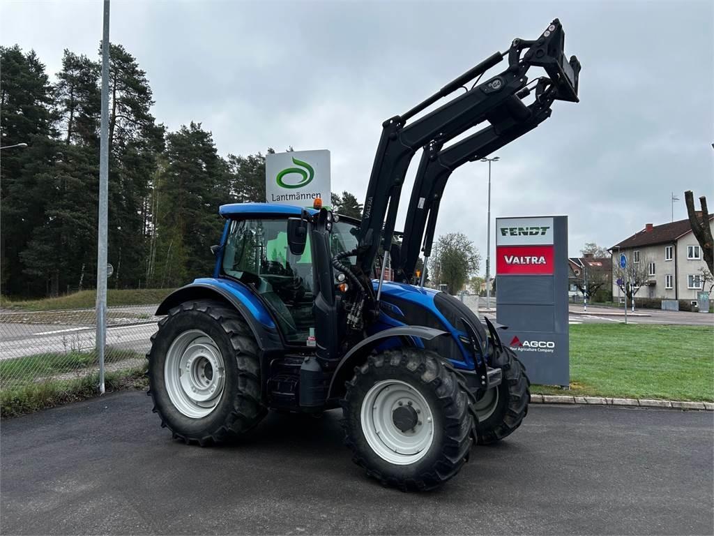 Valtra N154E DIRECT +L Tractors