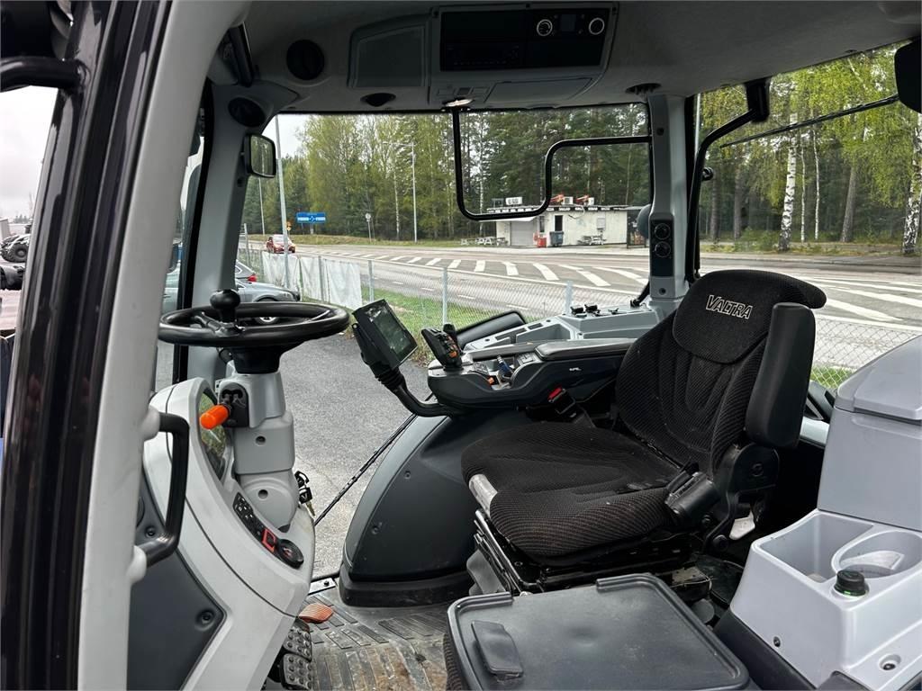 Valtra N154E DIRECT +L Tractors