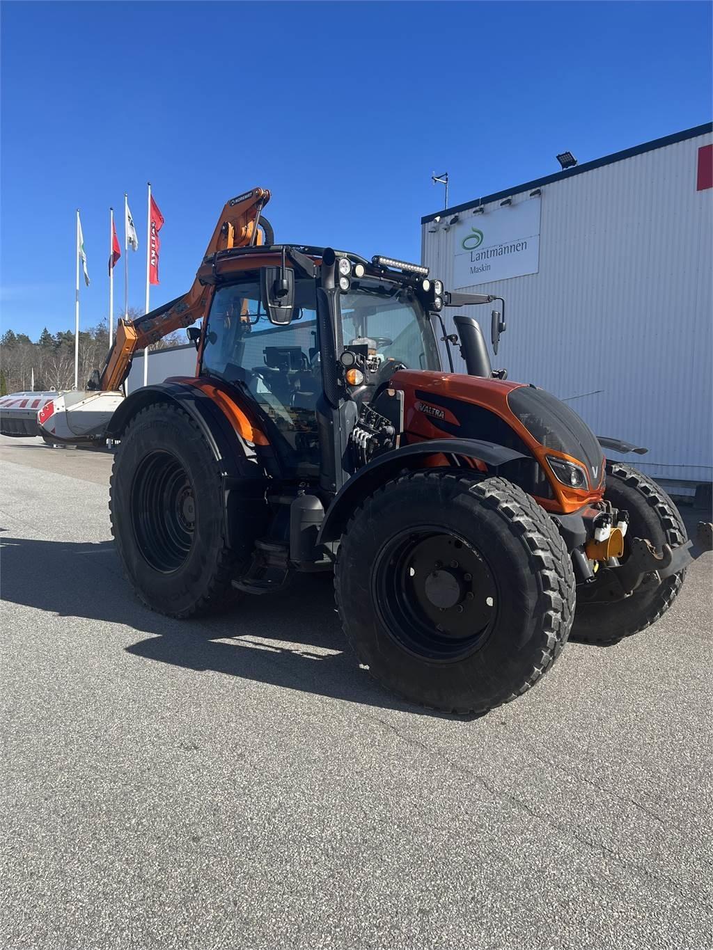 Valtra N174 DIRECT Tractors