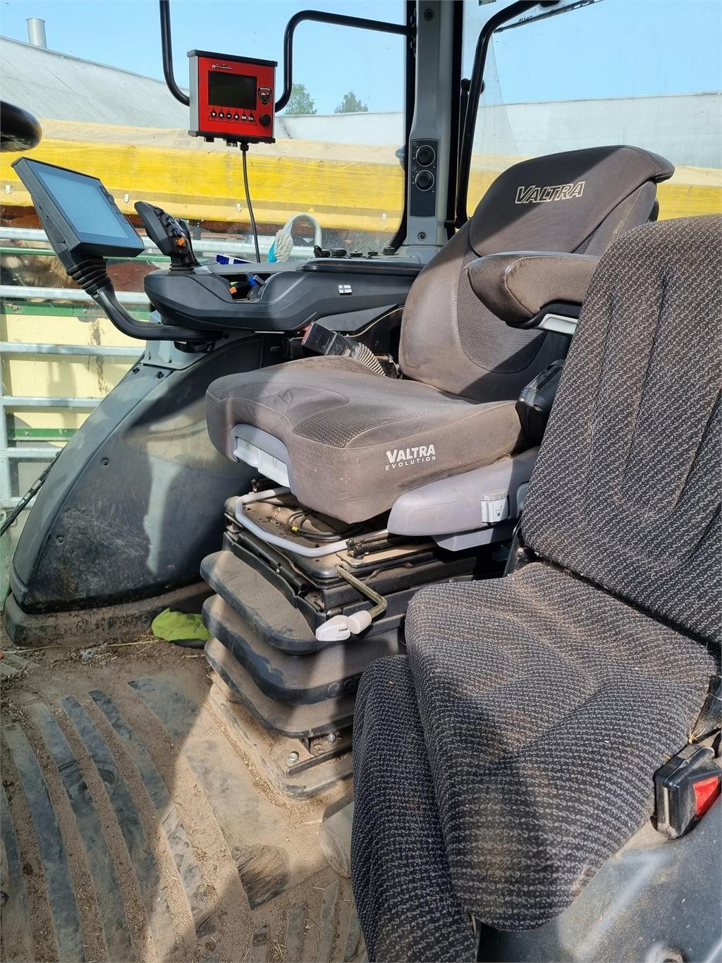 Valtra N174 DIRECT 1B7 SMARTTOUCH Tractors