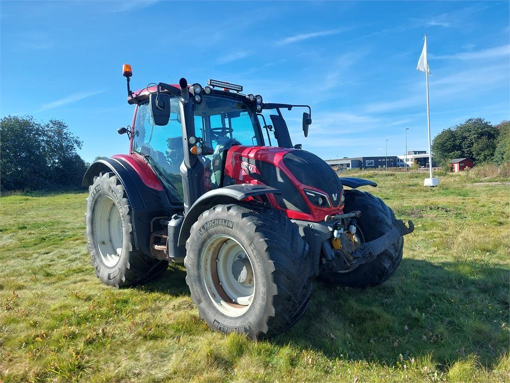 Valtra N174 DIRECT +FLSMART TOUCH Traktorer