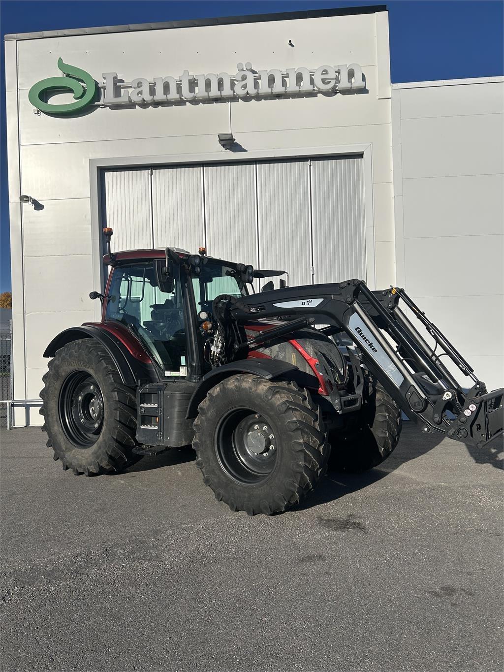Valtra N175 DIRECT Tractors