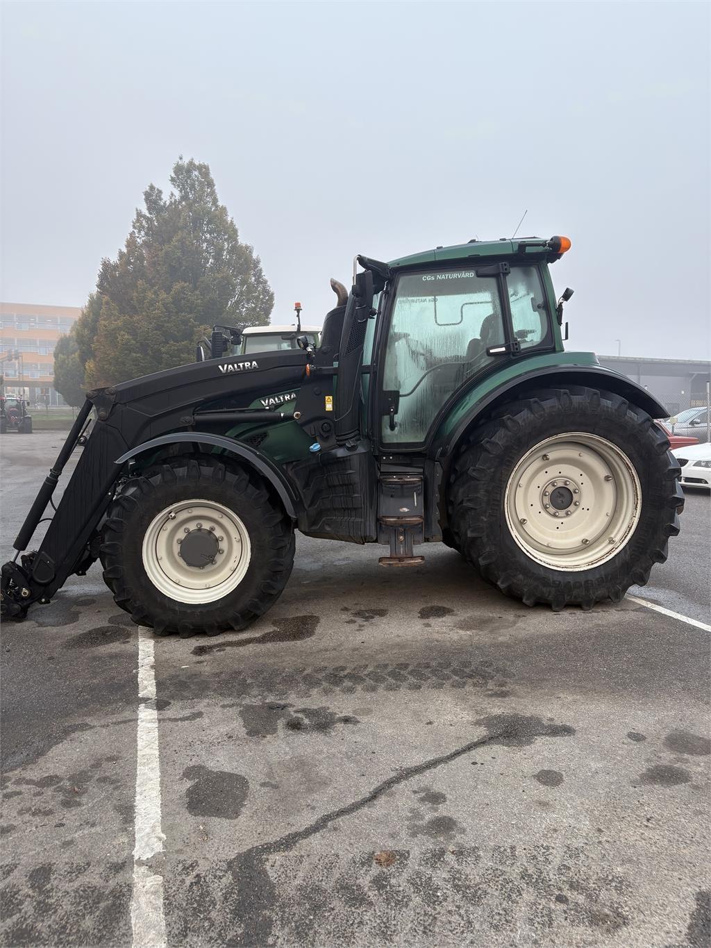 Valtra T214 DIRECT SMARTTOUCH + L + TT Tractors