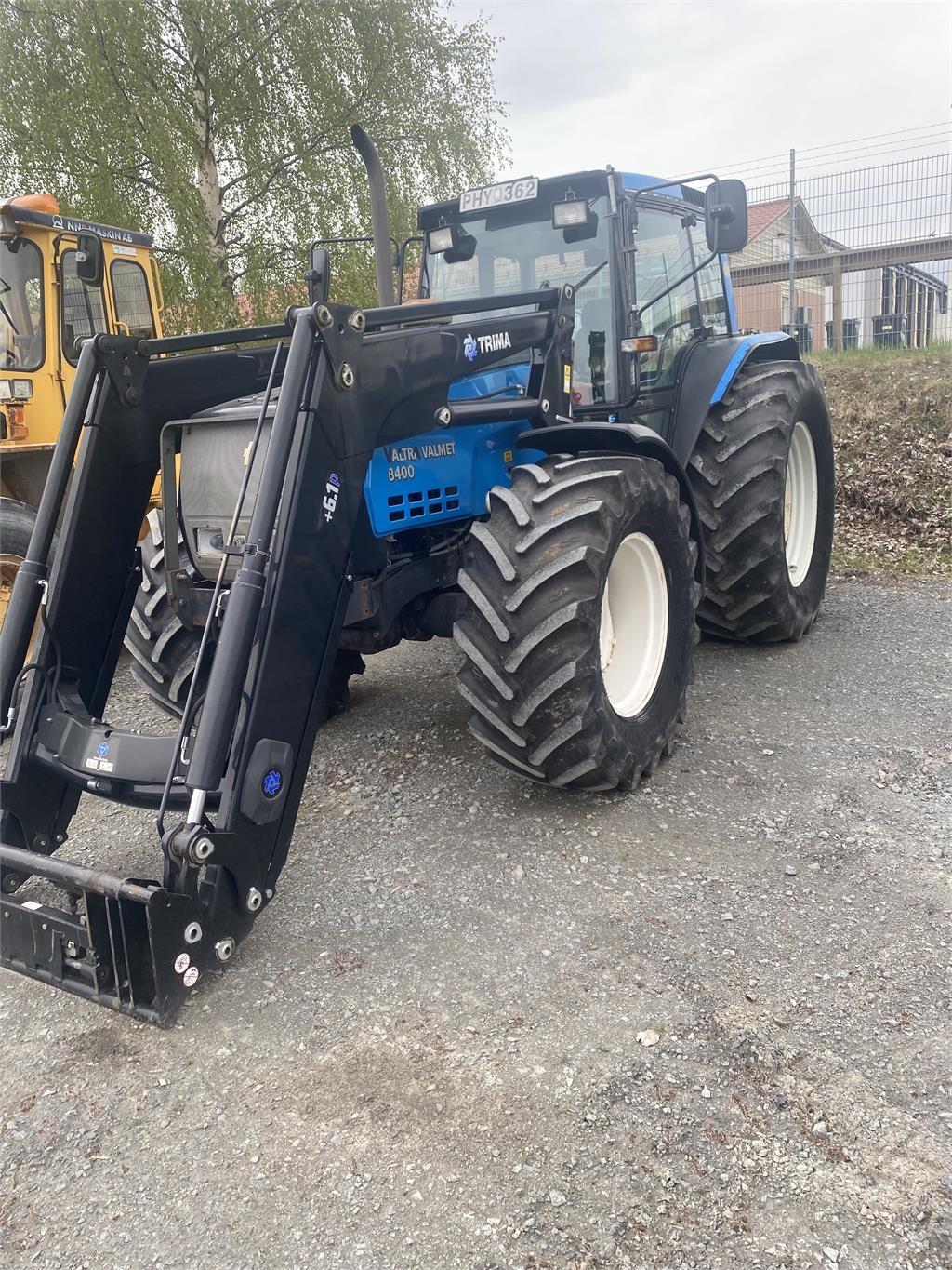 Valtra Valmet 8400+L Traktorer