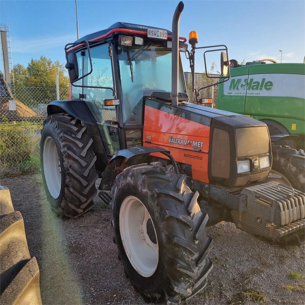 Valtra Valmet 900 Tractors