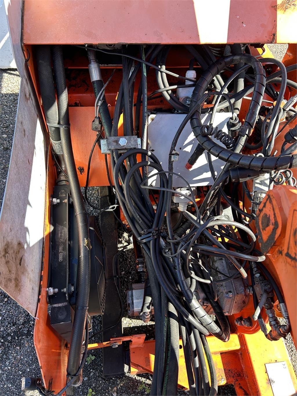Agrimaster GOLDEN SHARK 700 ZP ARMKLIPPAR Betesputsare