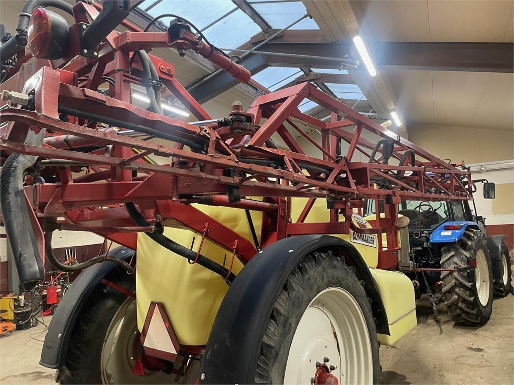Hardi NAVIGATOR 2800 SPRUTA 24M RAMP Dragna sprutor
