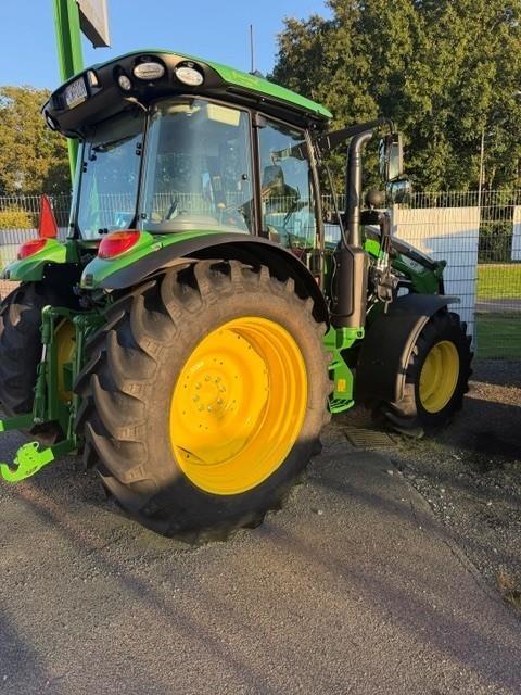 John Deere 5105M PQ+ TRAKTOR FR.LYFT Traktorer