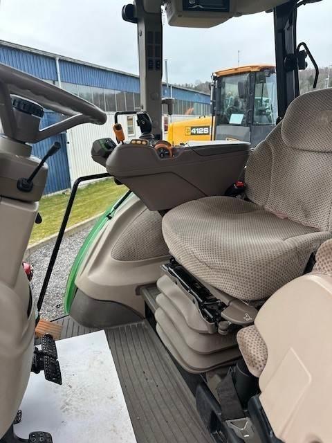 John Deere 5125R C8 TRAKTOR FR.LYFT Traktorer