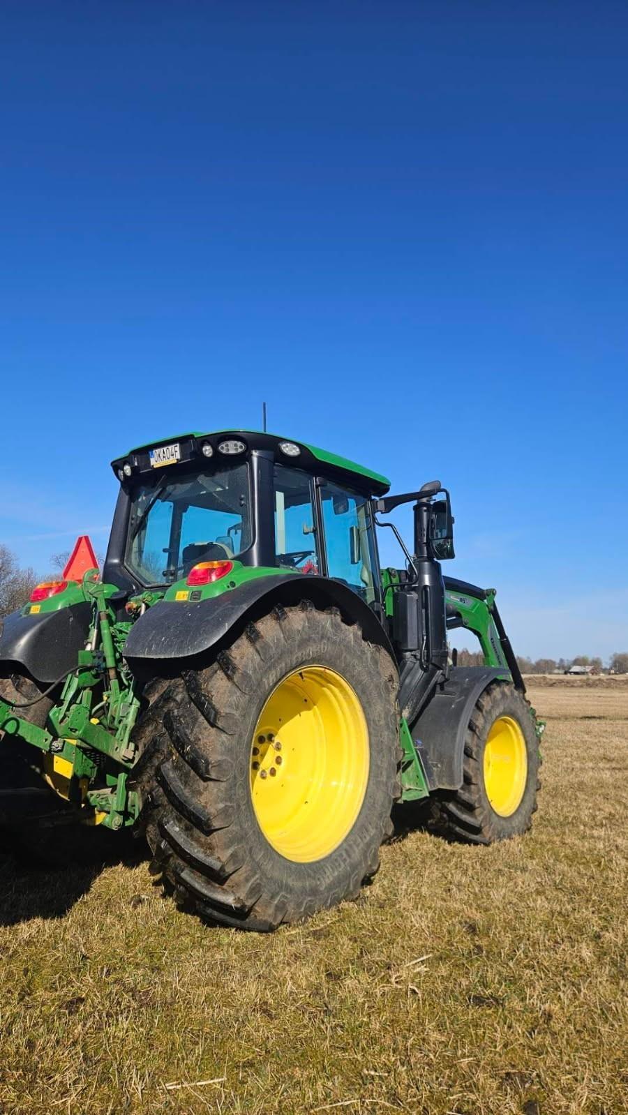 John Deere 6110M AP TRAKTOR STEPNOSE Traktorer
