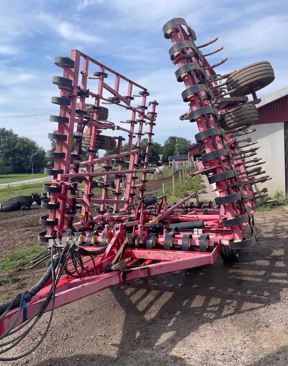 Väderstad NZA800 HJULHARV CB Harvar