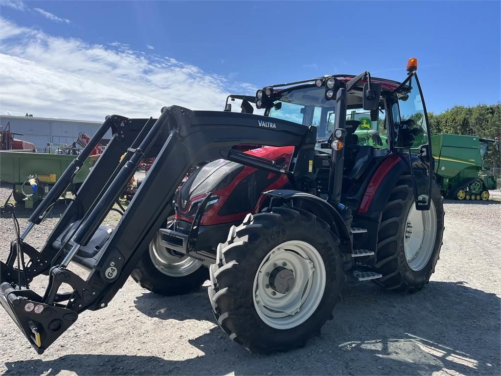 Valtra G105 HI-TECH TRAKTOR Traktorer