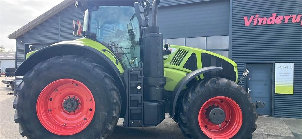 CLAAS AXION 930 stage IV MR CEBIS Tractors