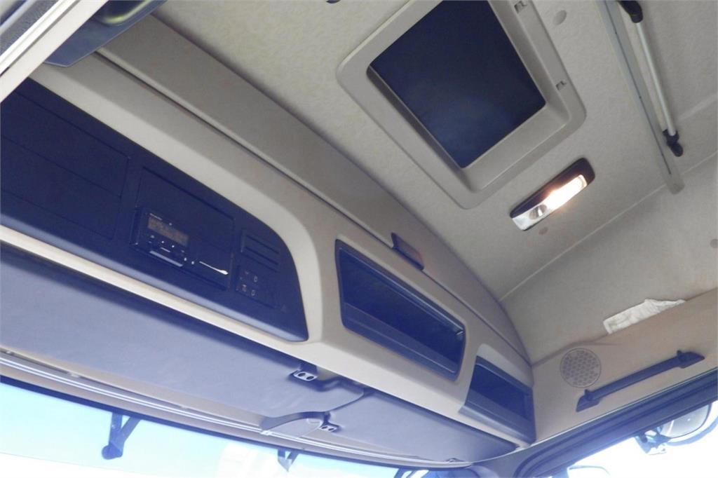 Mercedes-Benz Actros 5 L 2648 6x2 LS KOULUAUTO Vetopöytäautot