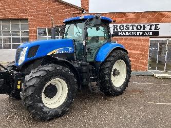 New Holland T 7030