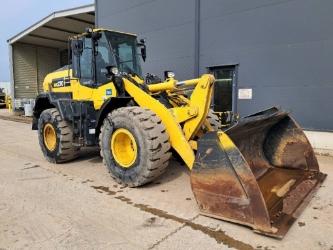 Komatsu WA270-8