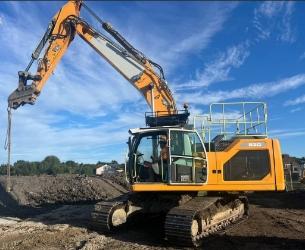 Liebherr R 930 LC