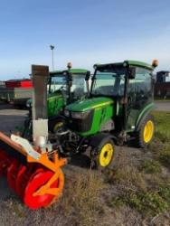 John Deere 2032 R