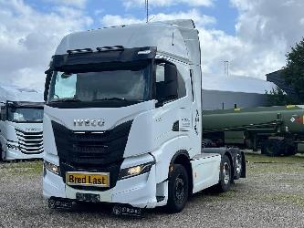 Iveco S-Way 570