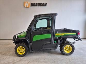 John Deere XUV 865M UTV - Vägreggad Hytt Tippflak Vinsch