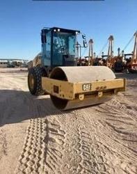CAT CS 56 B | 2013 | 9,040 hrs | Available for Export