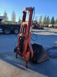 Farmi Trukki-takakuormaaja