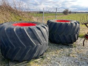 Michelin 1050/50-R32 & 750/50-R26