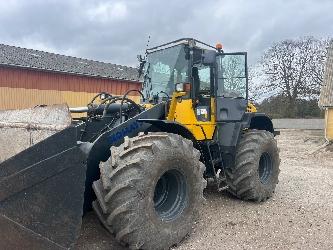 Komatsu WA 320-5